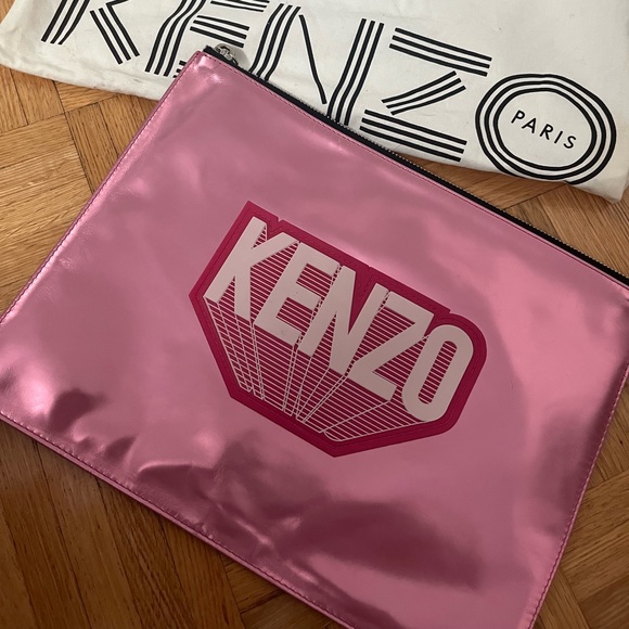 SOLD Kenzo metallic pouch - Picture 1 of 8